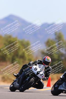 media/Mar-24-2025-Moto Forza (Mon) [[57ce5c5cff]]/2-Intermediate Group/Session 3 Turn 7/